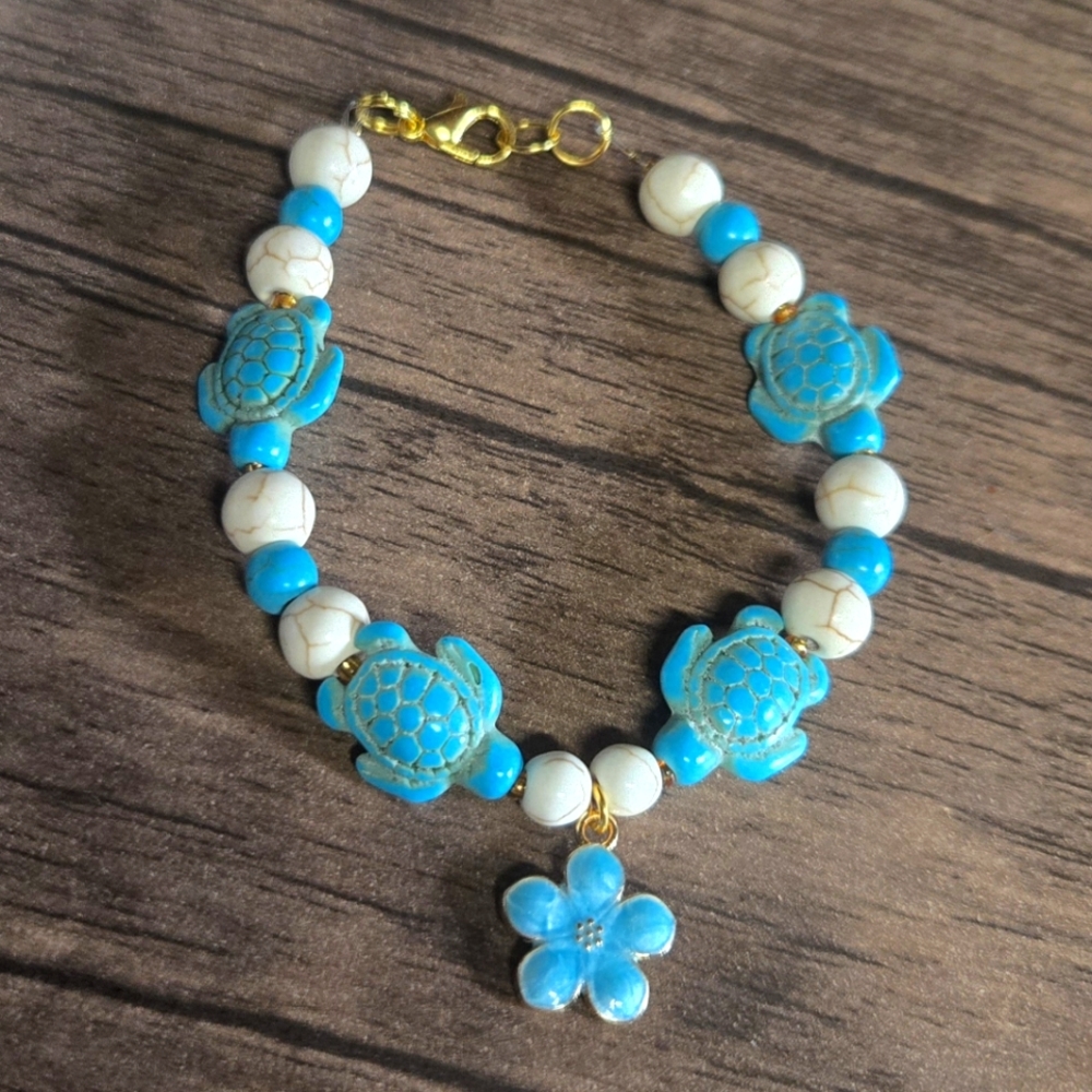 Blue and White Turtle Beach Bracelet